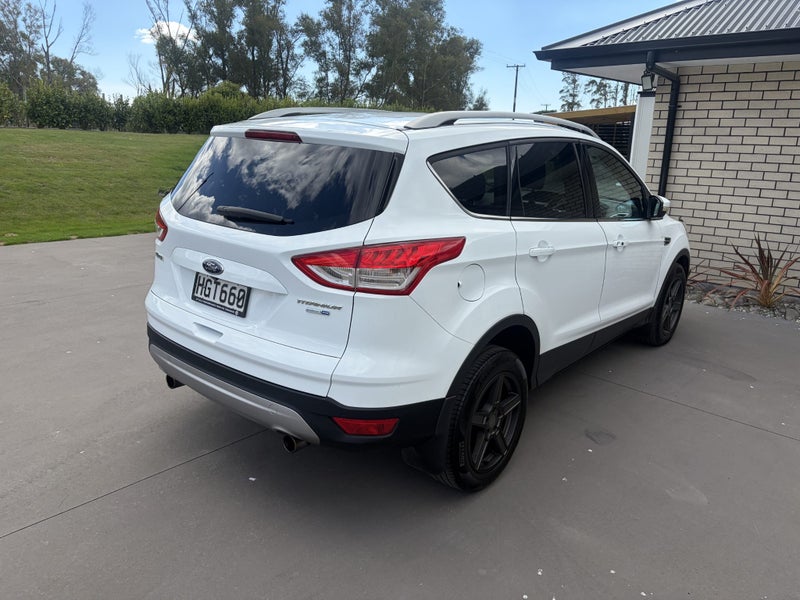 2014 Ford Kuga Titanium419163245999575043