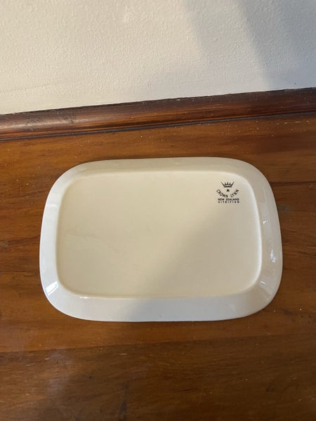 Crown Lynn dish Carousel 2