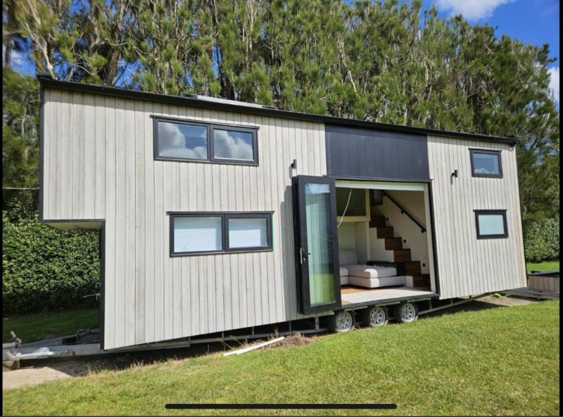 Super Luxe Tiny Home on Wheels Carousel 2