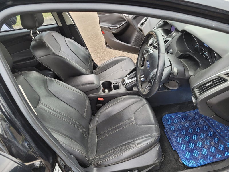 2012 Ford Focus Titanium471962575732090888