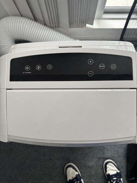 The Olimpia Splendid Air Pro 14 HP P WiFi AU (Model 02404) Carousel 2