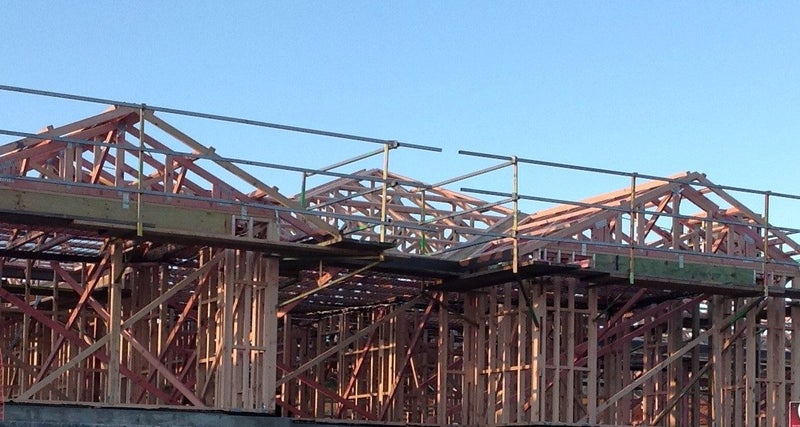 Roof edge protection and working platform Carousel 1