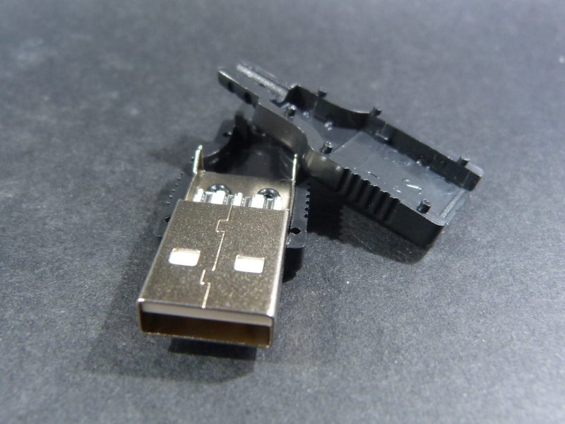 USB Type-A Male Solderable Plug ( Glue Togethor Shell ) Carousel 1