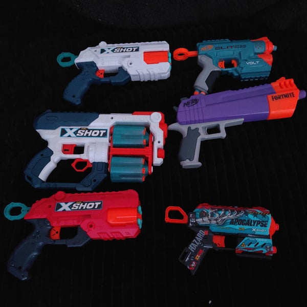 Nerf guns + bullets Carousel 1