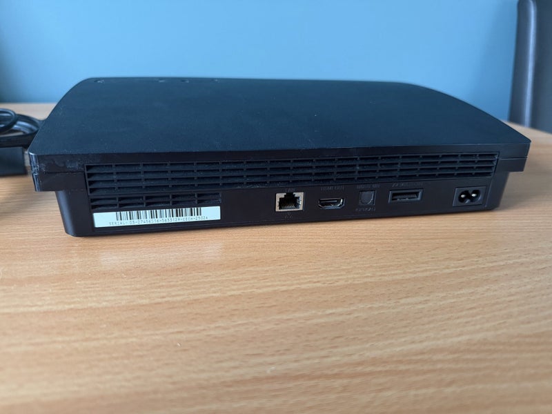 Sony PS3 console 160gb Carousel 2