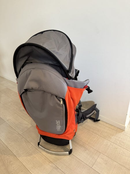 Phil and Ted’s Escape Baby Carrier Carousel 1