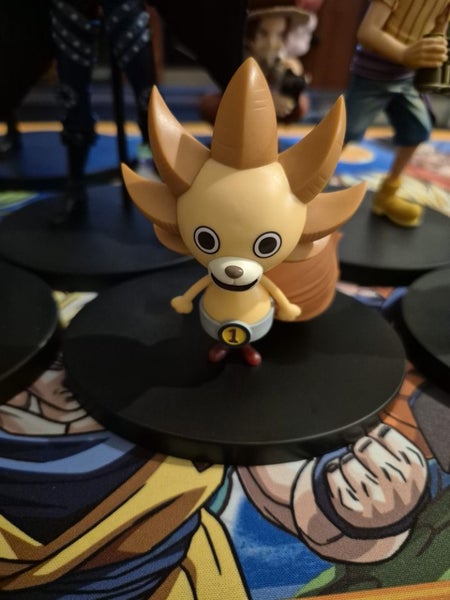 One piece collection, all genuine and all in mint condition. Carousel 18