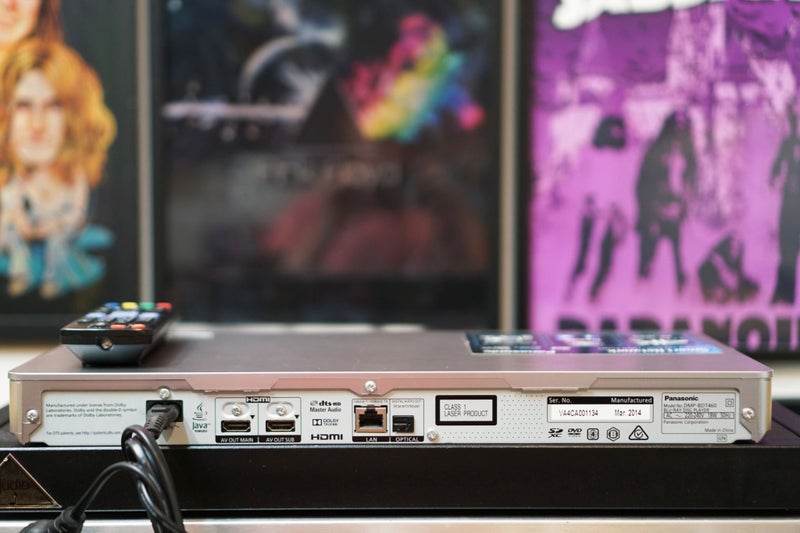 Panasonic DMP-BDT460 Blu-ray Player with All Regions & YouTube / Netflix & More Carousel 7