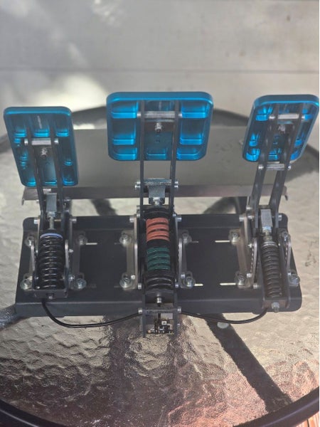 Heusinkveld Sprint Pedals Carousel 2