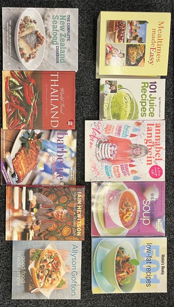 Books (Read Description) Carousel 1