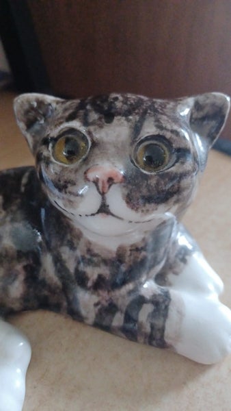 Vintage Winstanley Studio Pottery cat figurine Kensington Pottery Carousel 2