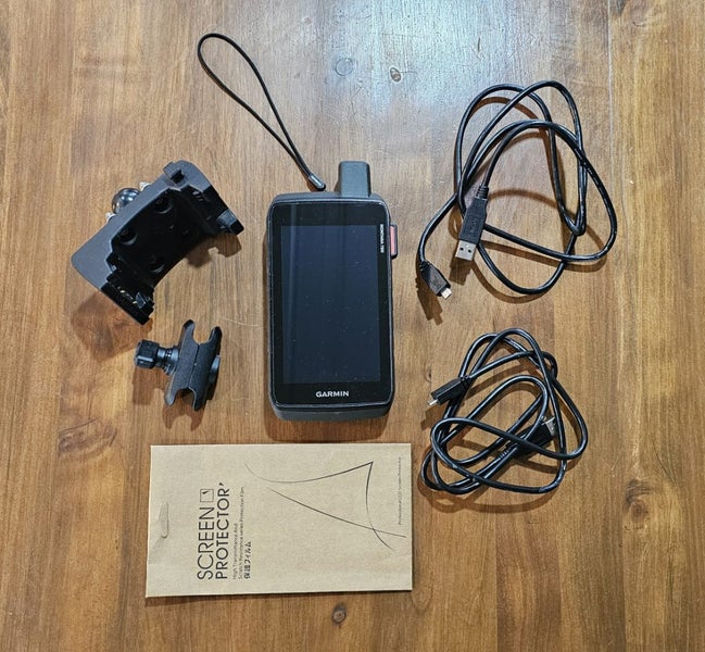 Garmin Montana 700i GPS Carousel 1