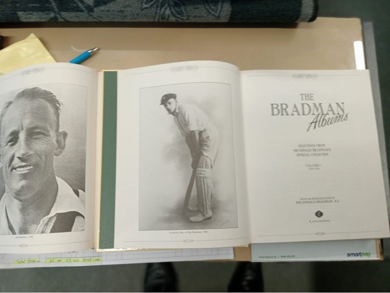 Sports books. Carousel 2