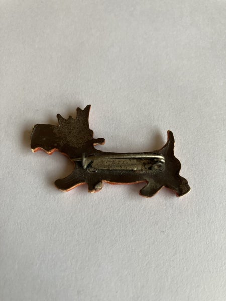 Art Deco red terrier dog early plastic brooch Carousel 2