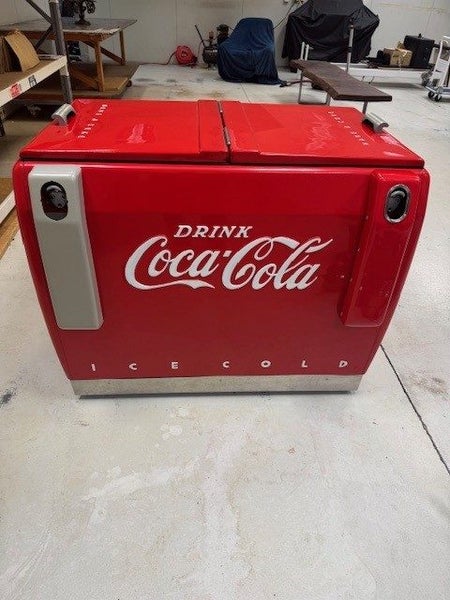1940's Coca Cola Fridge Carousel 1