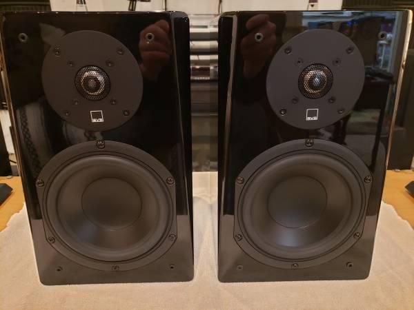 SVS Prime Bookshelf Speakers + Centre Speaker – Premium Home Theatre Setup Carousel 1