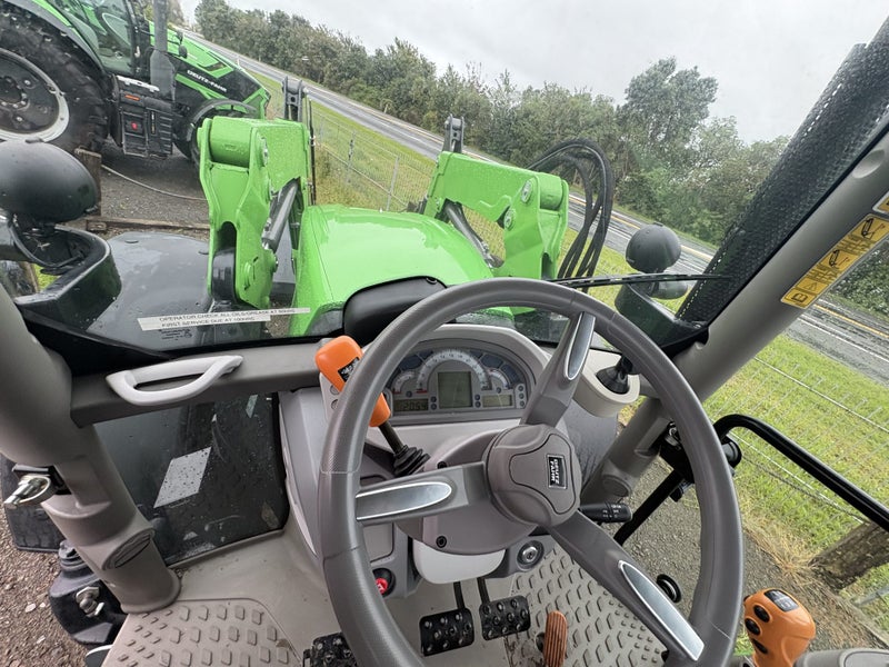 2025 Deutz-Fahr 5125G Cabin C/W Loader Combo ex... Carousel 7