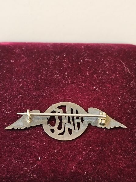 Hawker Siddeley Aircraft (HAC) Company Badge/Lapel Pin. Circa. Mid 20th Century. Carousel 4