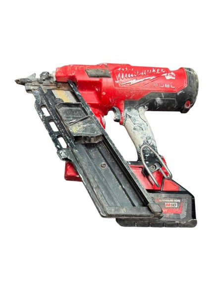 MILWAUKEE M18 FFN NAIL GUN Carousel 1