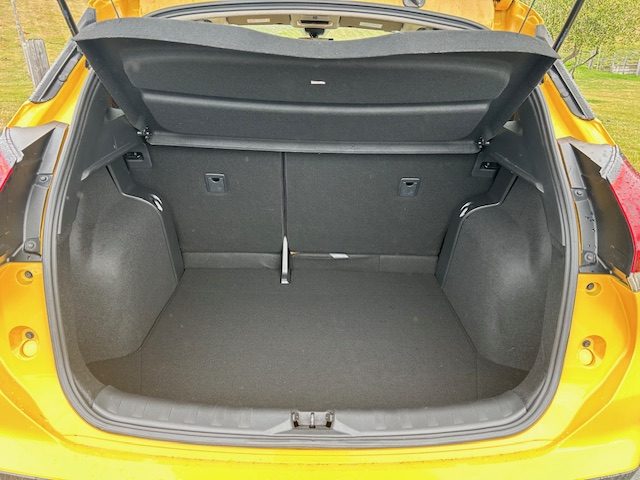 2021 Nissan Kicks e-Power X Two tone leather/Pr...421032296103301128