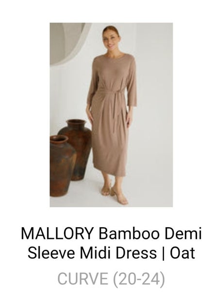 Bamboo Pq collection dress Size 20-24 Carousel 1