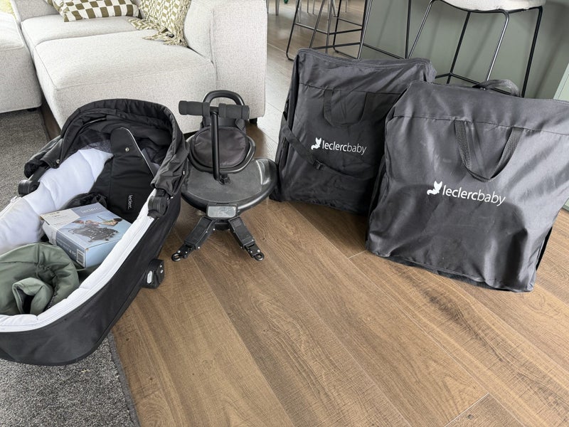 LECLERC PRAM BUNDLE 2x prams plus accessories!440158734642718720