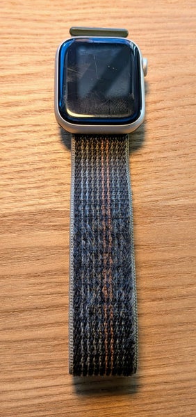 Apple Watch Series 8, 45mm, WiFi + LTE Carousel 1