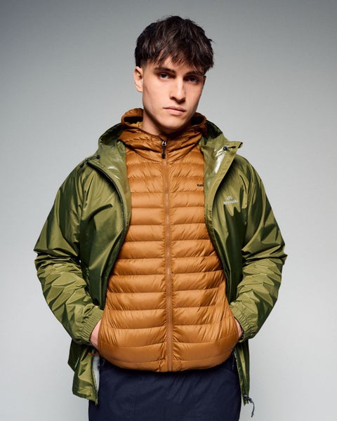 Kathmandu Men's Pocket-it 2-layer Rain Jacket Carousel 4