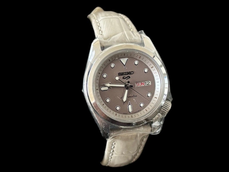 $1 No Reserve Brand New Seiko 5 - Ladies Automatic 100M SRE005K Carousel 2