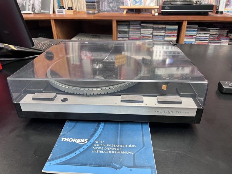 Vintage Thorens TD115 Turntable Carousel 1