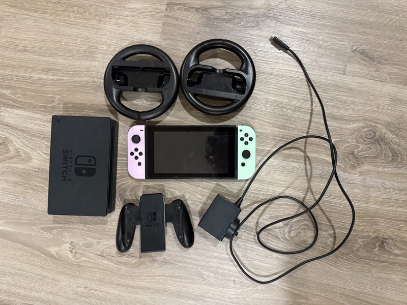 Nintendo Switch game console Carousel 1