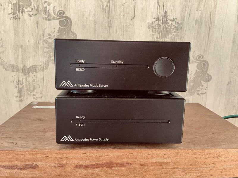 Antipodes S30/60 Carousel 1