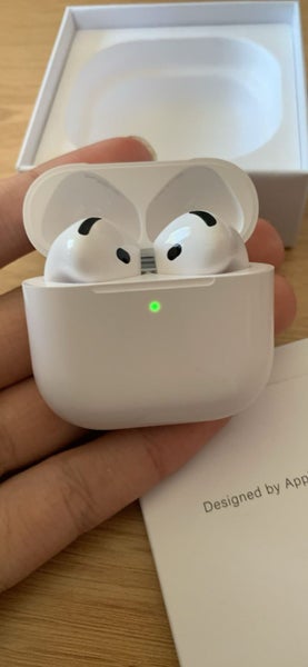Apple Airpod 4 - RRP $399 Carousel 5