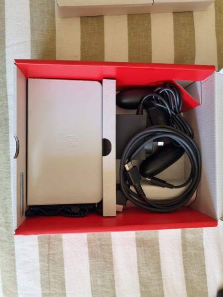 Nintendo switch OLED Carousel 2