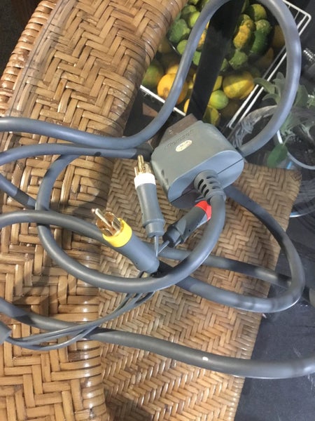 Original Av cable Xbox 360 microsoft Carousel 1