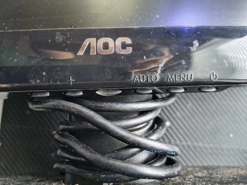 AOC Monitor VGA DVI Carousel 2