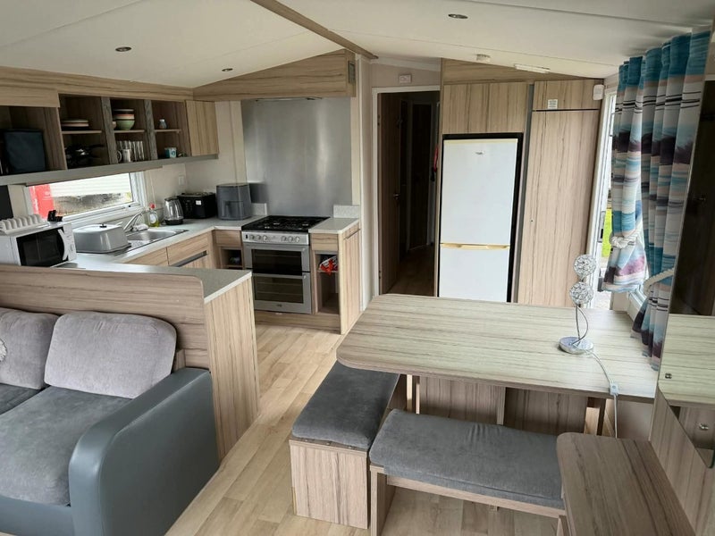 Tinyhome on wheels 3 bedrooms (2 bedroom also available $95,000) Carousel 2