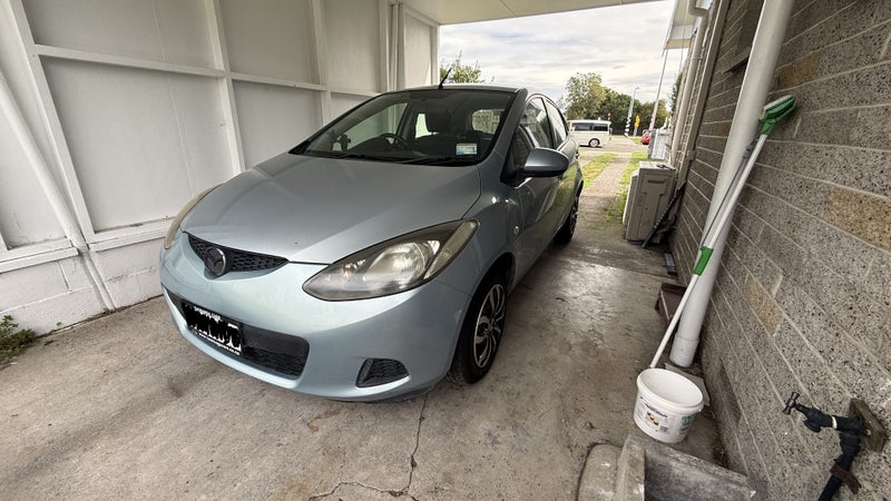 2010 Mazda Demio