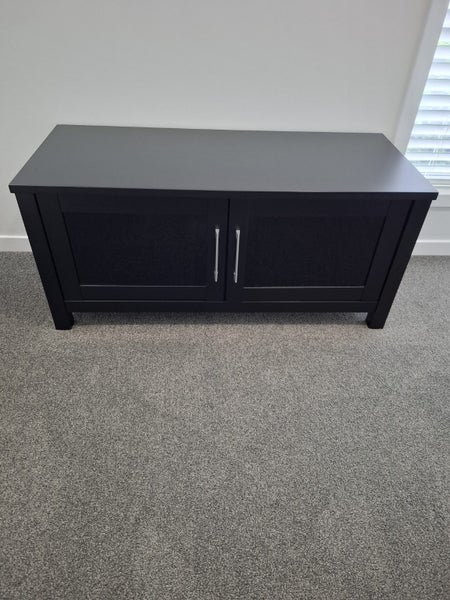 TV Cabinet Carousel 1