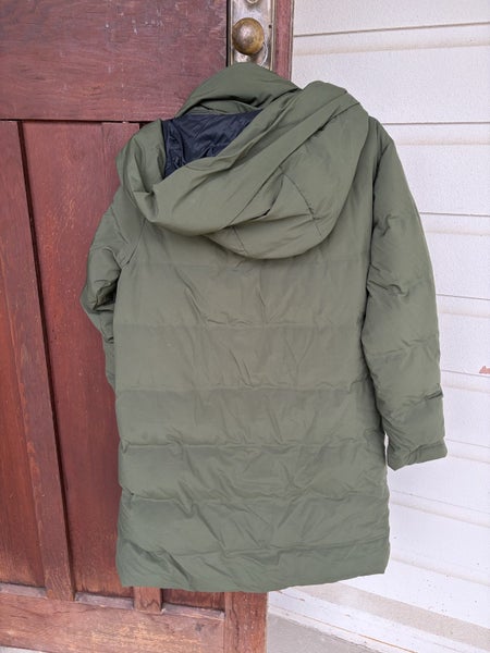 Macpac long feather jacket size 12 Carousel 4