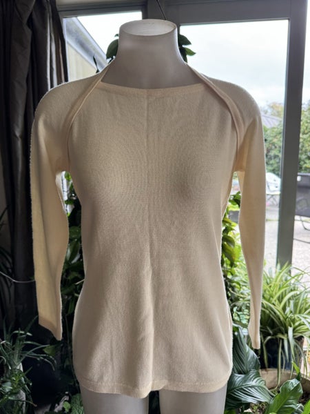 OPTIMUM MADE IN NZ BEAUTIFUL CREAM SUPER SOFT MERINO WOOL JERSEY SIZE M Carousel 1