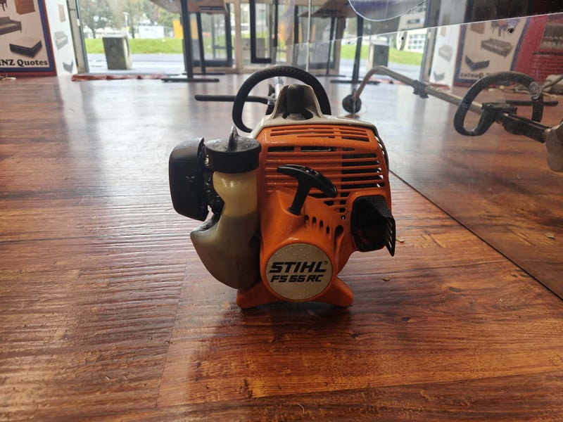 STIHL FS55RC LINE TRIMMER ***FAULTY*** Carousel 2