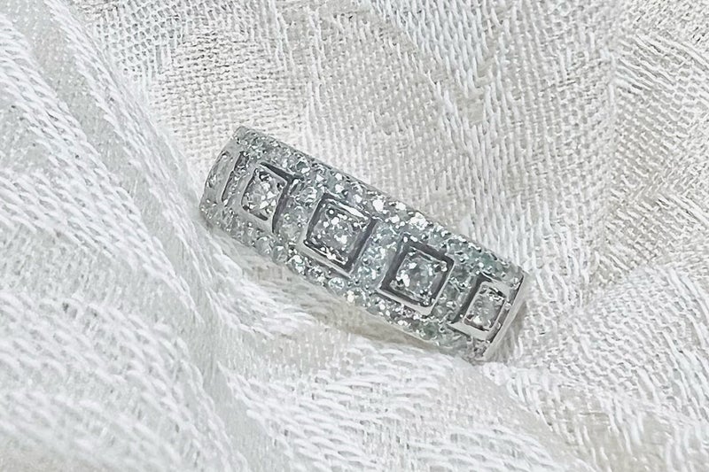 EXQUISITE PLATINUM FINISH SIM. DIAMOND 18KGB ETERNITY BAND SZ 10 *NO RES* Carousel 4