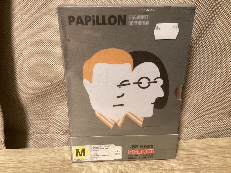 Papillon ( Steve McQueen/ Dustin Hofman) Region 4 DVD JB HI-FI Exclusive Carousel 1