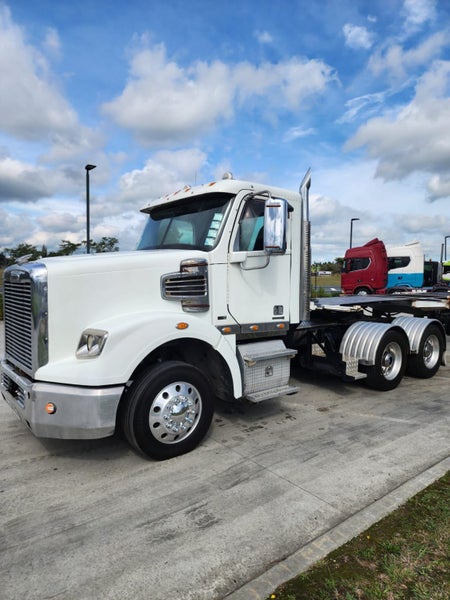 2012 Freightliner Coronado425362836182149121