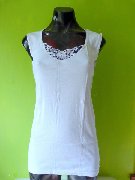 brand new, long and warm Singlet, fits size 20, pure cotton Carousel 1