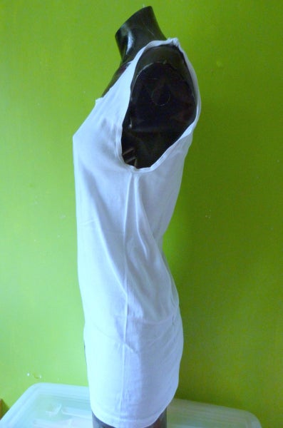 brand new, long and warm Singlet, fits size 20, pure cotton Carousel 2