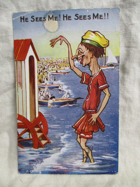 PC 8120 - Artist Comic Postcard - He Sees Me Carousel 1