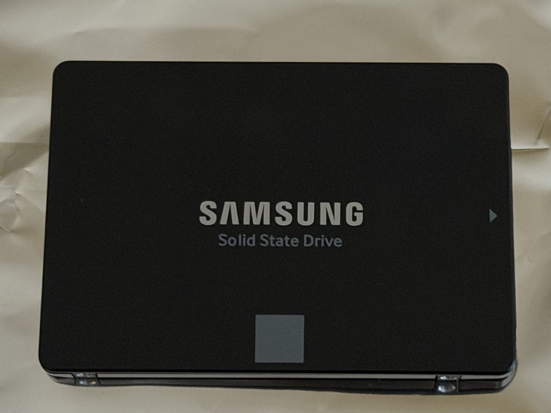 *** $1 Res - 2TB Samsung EVO 860 SSD *** Carousel 2