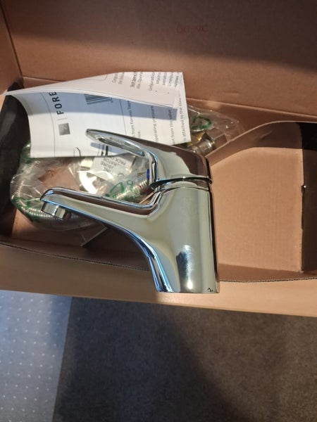 Basin mixer Carousel 1